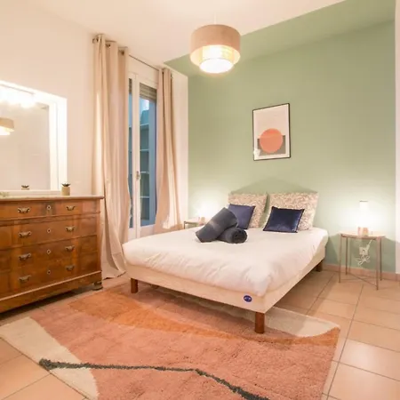 Appartamento Elegant And Spacious 2 Bedroom In Menton Center *
