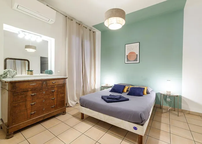 アパート Elegant And Spacious 2 Bedroom In Center マントン